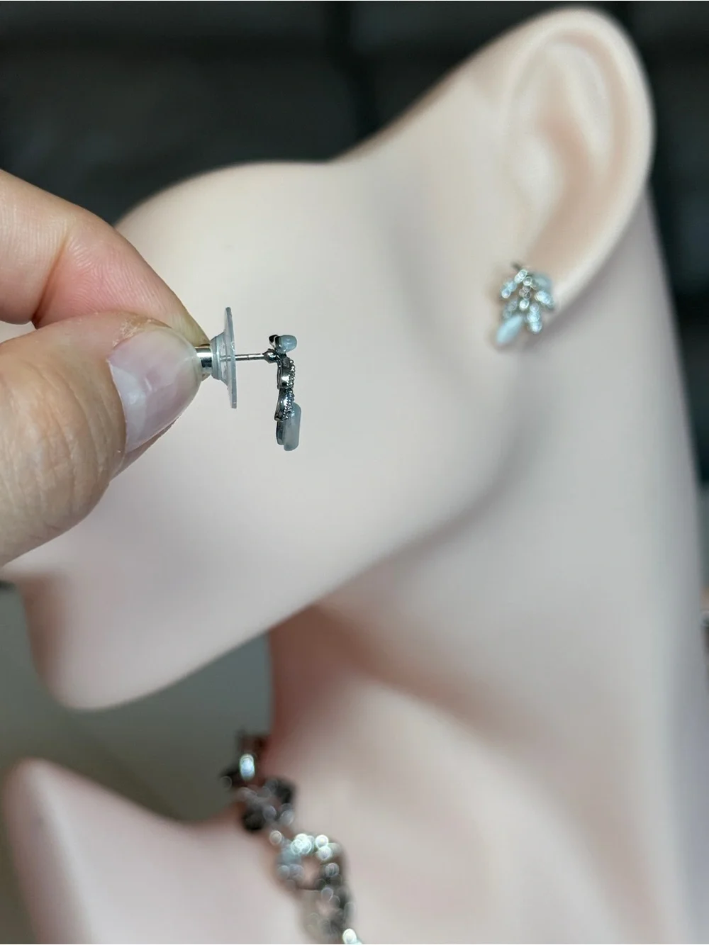 Classic Silver Leaf Cluster Stud Earrings in White